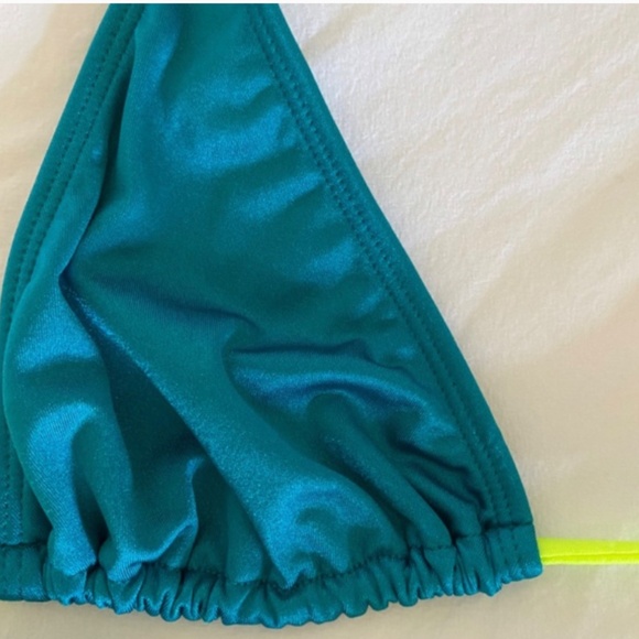 Triangle Bikini Top Only NWOT - Picture 2 of 2